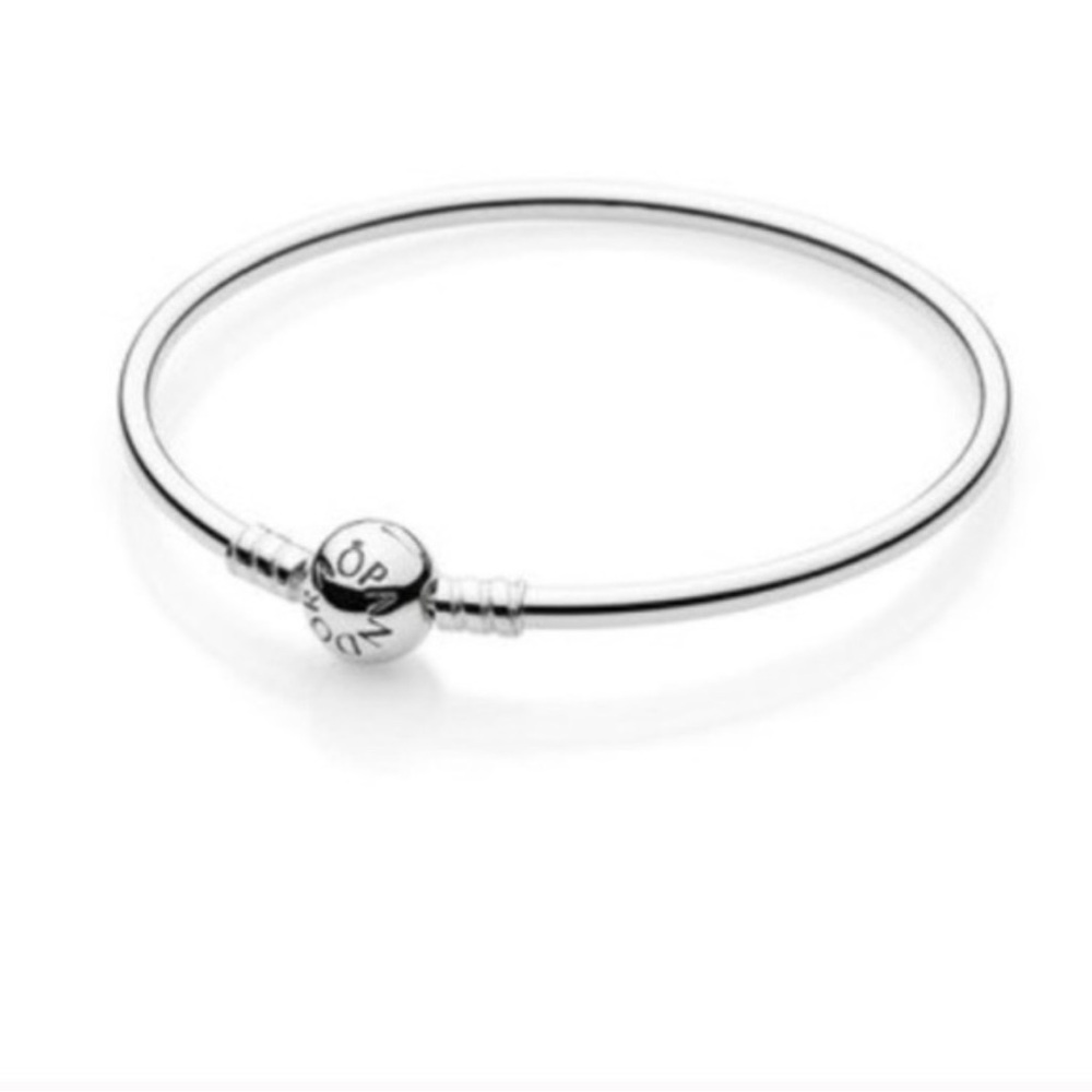 ⭐️Pandora Bracelet⭐️